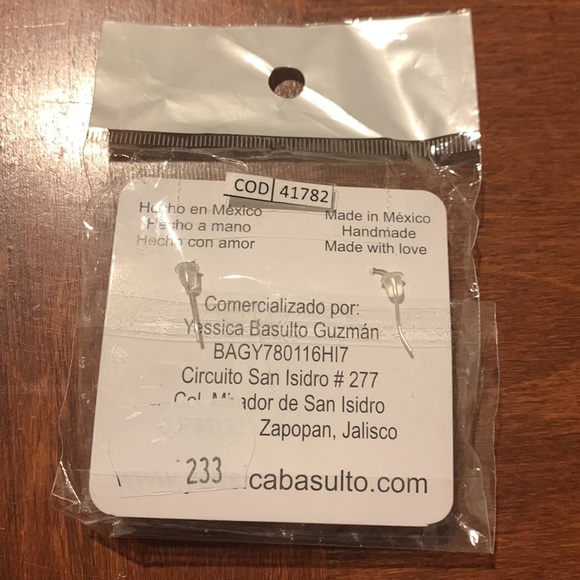 Hand Blown Glass Bee Earings - Picture 2 of 2